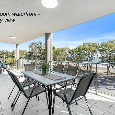 On The Bay Apartments Bongaree Extérieur photo