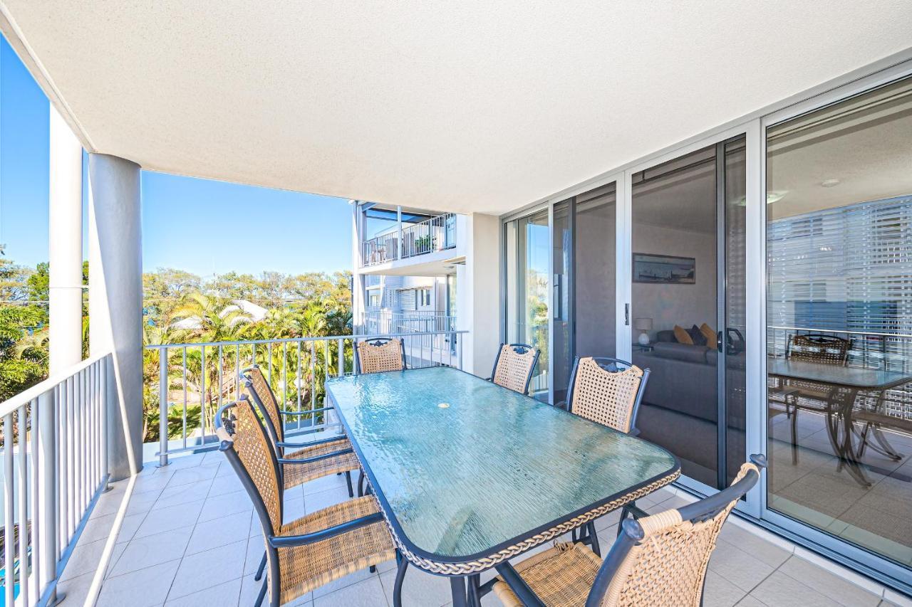 On The Bay Apartments Bongaree Extérieur photo